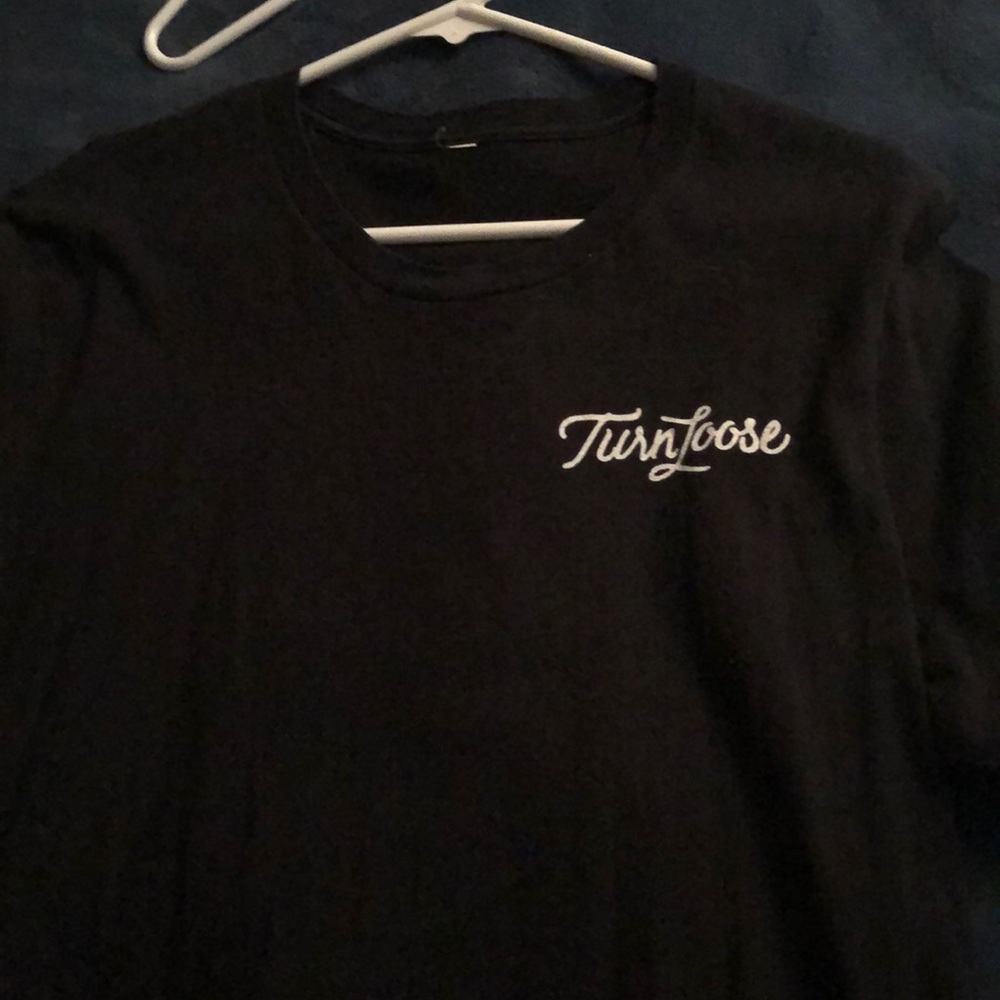 Turn loose T-shirt